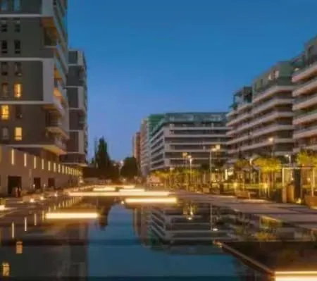 Kasprzaka 29-743-extra View * ワルシャワ