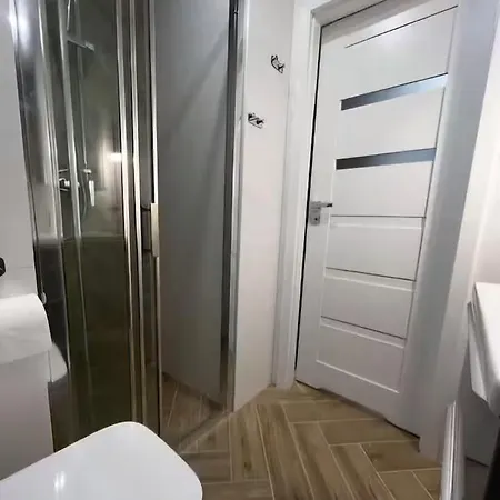 Kasprzaka 29-743-extra View דירה *